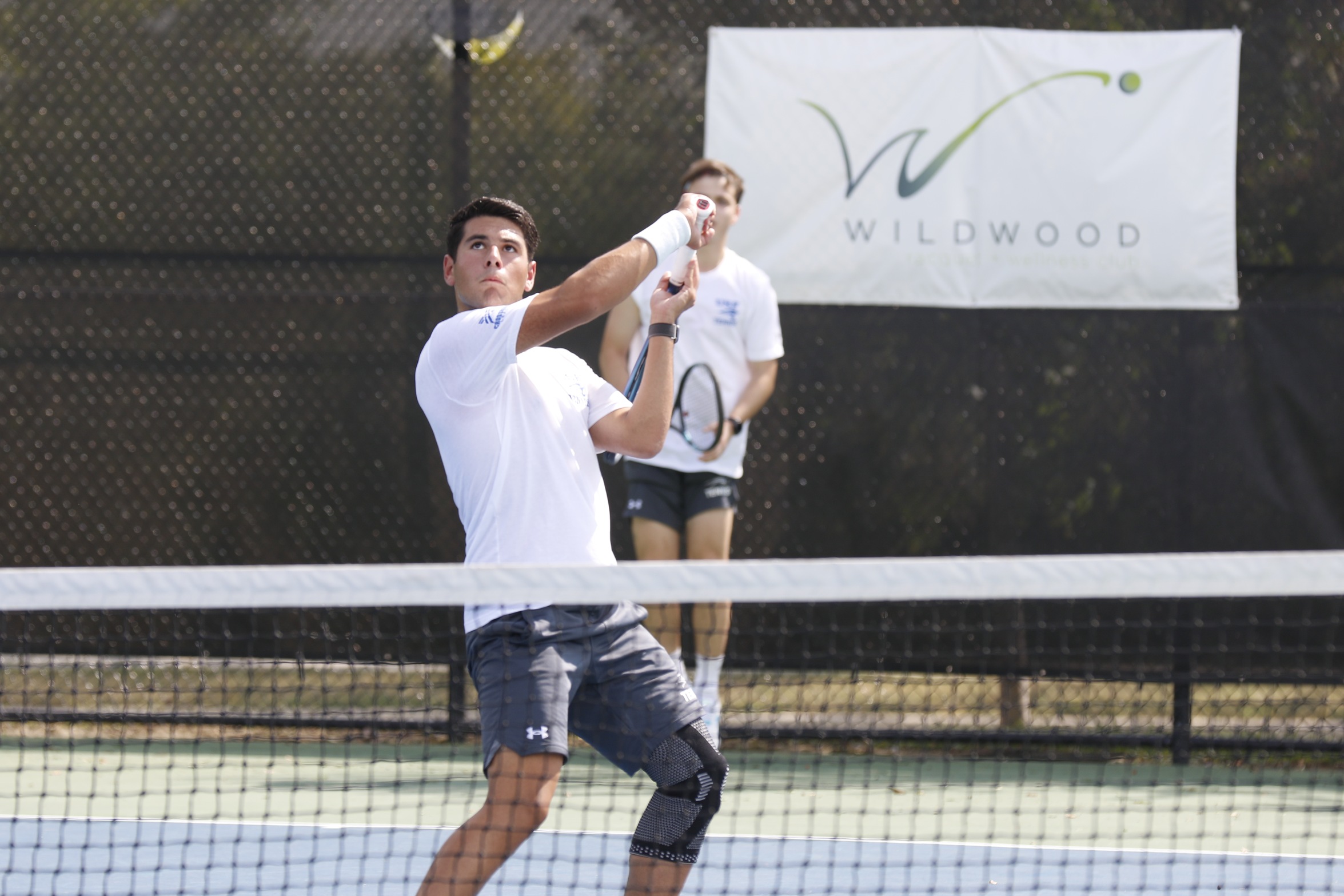 Men's Tennis Falls to Grace in CL Matchup on Thursday