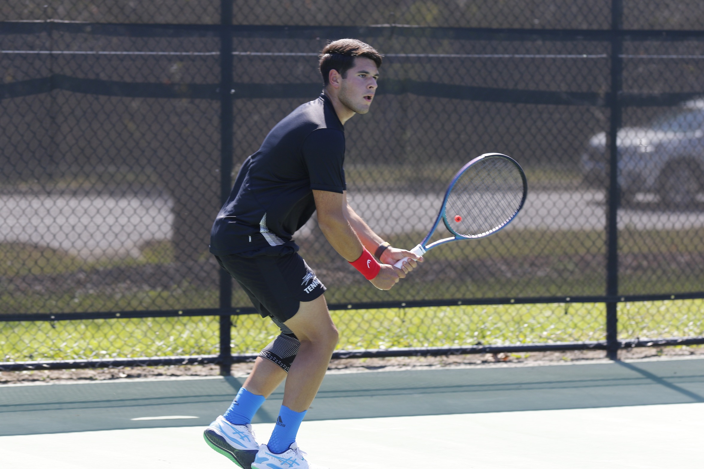 Men's Tennis Downed by Goshen 6-1