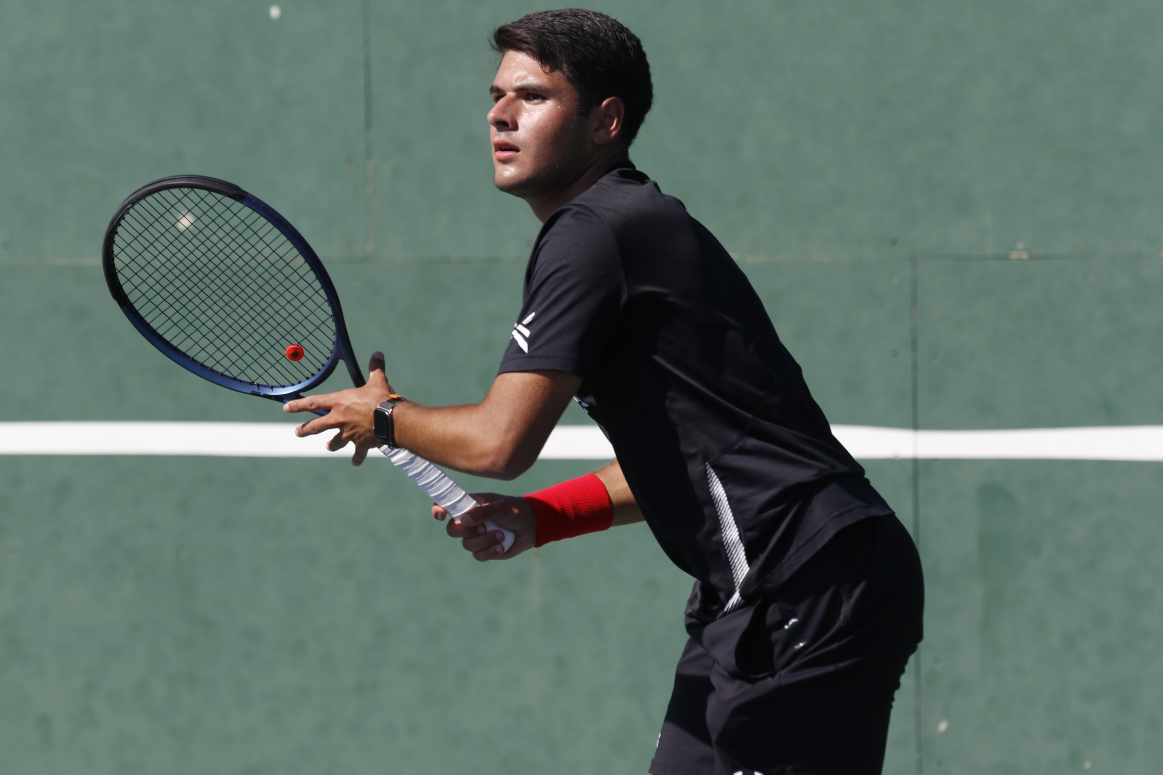 Gonzalez Cabanas Leads Cougars at Indiana Wesleyan